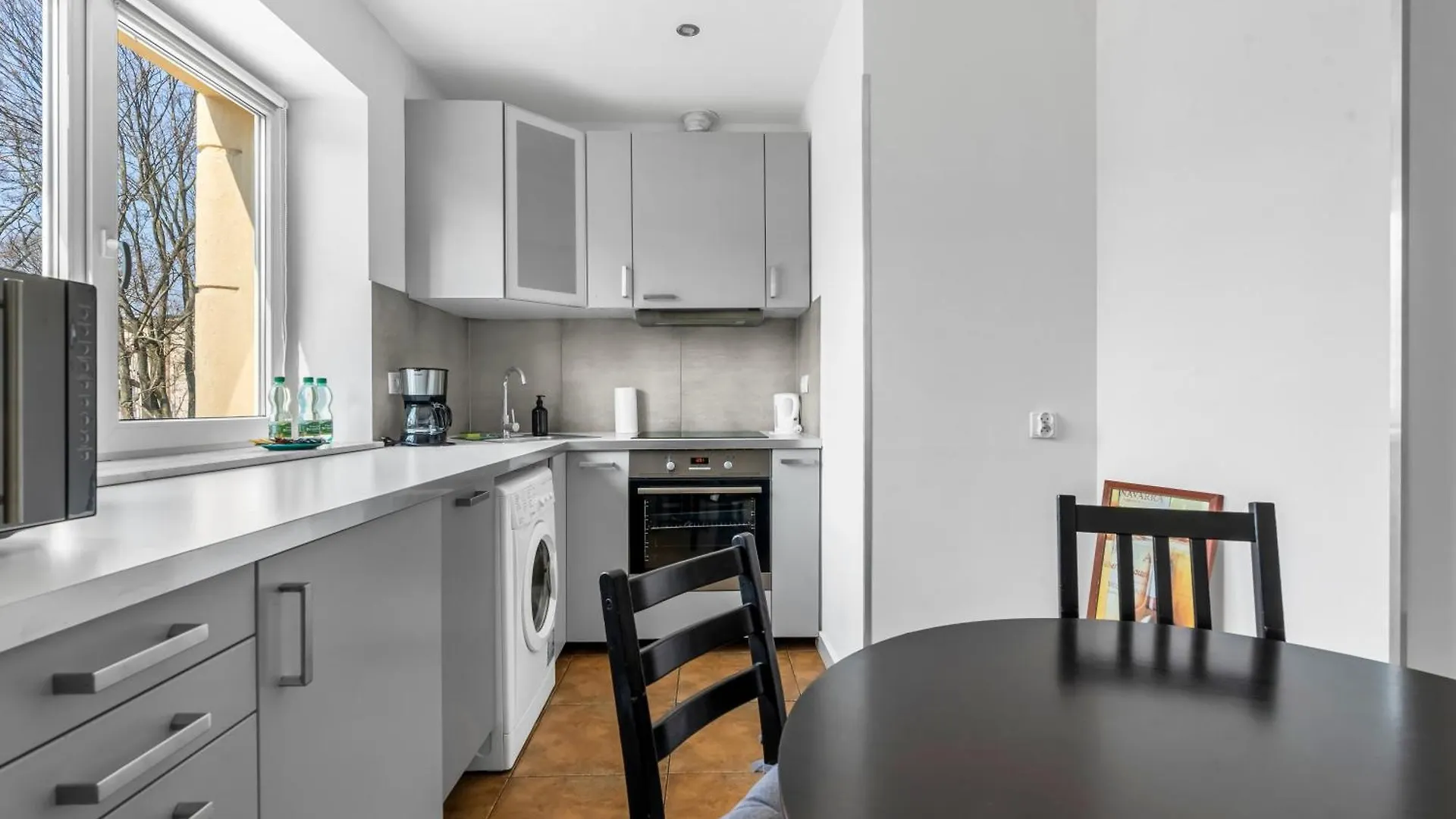 Metro Ratusz Arsenal Homely Apartment Warsaw 0*,  Poland